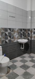 Bathroom Image of 150 Sq.ft 1 BHK Independent House for rent in Kudi Bhagtasni Housing Board Jodhpur for Rs. 5000