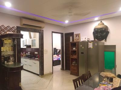 Dining Area Image of 2100 Sq.ft 3.5 BHK Villa for sale in Vipul World, Sector 48 Gurgaon for Rs. 90000000