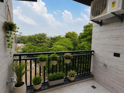 Balcony Image of 412 Sq.ft 1 RK Builder Floor for rent in Sector 46 Gurgaon for Rs. 24500