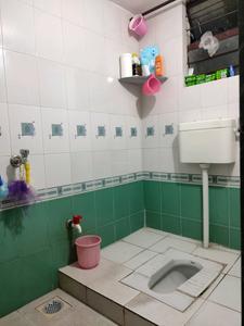 Common Bathroom Image of 1500 Sq.ft 3 BHK Independent House for sale in Ghorpadi Pune for Rs. 9000000