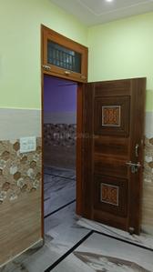 Bedroom Image of 800 Sq.ft 2 BHK Apartment / Flat for rent in Hans Apartments, Burari New Delhi for Rs. 8500