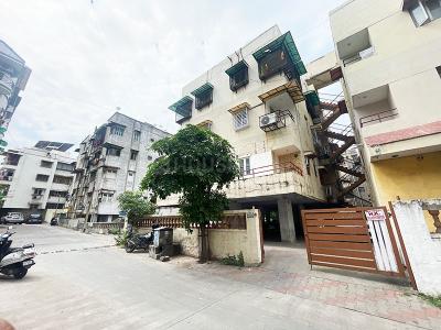 Image of 882 Sq.ft 3 BHK Apartment / Flat for sale in Kankaria, Ahmedabad for Rs. 7500000
