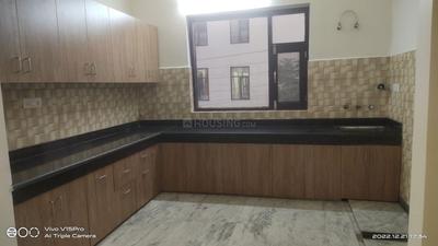 Kitchen Image of 2250 Sq.ft 4 BHK Builder Floor for rent in Sector 45 Noida for Rs. 42000