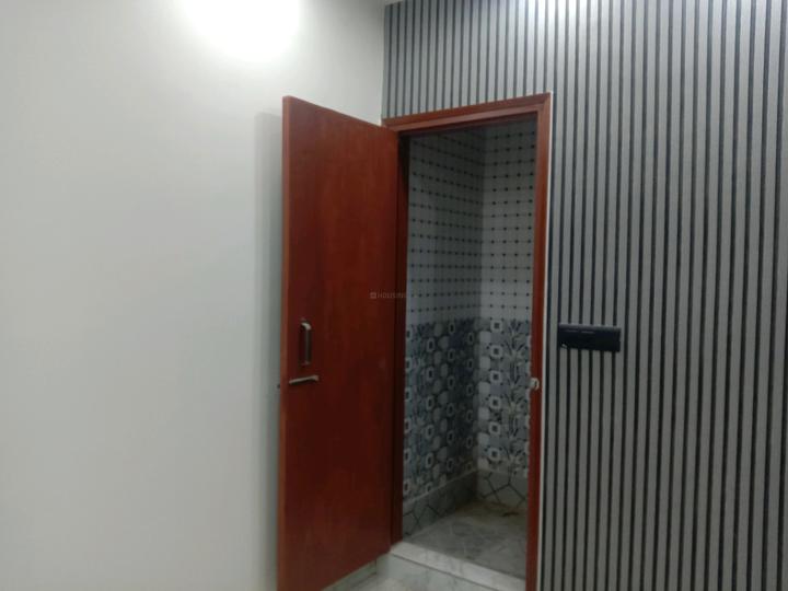 Govindpuri Main Image 1