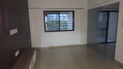 Living Room Image of 980 Sq.ft 2 BHK Apartment / Flat for rent in Magarpatta Iris, Magarpatta City Pune for Rs. 40000
