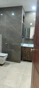 Bathroom Image of 2000 Sq.ft 4 BHK Builder Floor for sale in Vasundhara Ghaziabad for Rs. 14000000