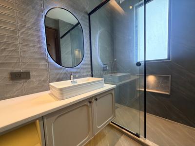 Image of 1720 Sq.ft 3 BHK Builder Floor for sale in Sector 45, Gurgaon for Rs. 30000000