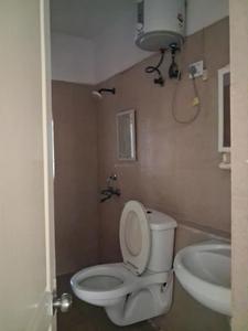 Common Bathroom Image of 1900 Sq.ft 3 BHK Apartment / Flat for sale in Paras Tierea, Sector 137 Noida for Rs. 21000000