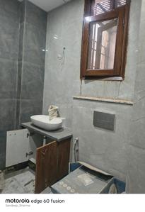 Bathroom Image of 1200 Sq.ft 2 BHK Builder Floor for rent in Sector 48 Noida for Rs. 30000