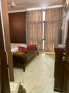 Bedroom Image of 2000 Sq.ft 3 BHK Builder Floor for rent in Vasant Vihar New Delhi for Rs. 175000