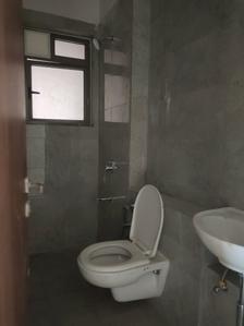 Common Bathroom Image of 950 Sq.ft 2 BHK Apartment / Flat for sale in Sheth Auris Bliss, Malad West Mumbai for Rs. 19000000