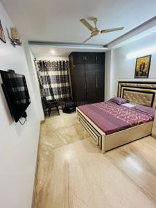 Bedroom Image of 1800 Sq.ft 3 BHK Builder Floor for rent in Kirti Nagar New Delhi for Rs. 60000
