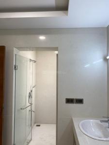 Bathroom Image of 5400 Sq.ft 5 BHK Duplex for sale in Sobha International City, Sector 109 Gurgaon for Rs. 105000000