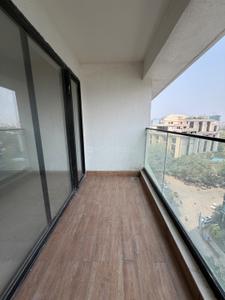 Balcony Image of 2200 Sq.ft 4.5 BHK Apartment / Flat for sale in Kalpataru Magnus, Bandra East Mumbai for Rs. 107000000