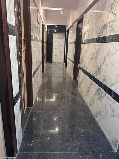 MG building Main Image 1