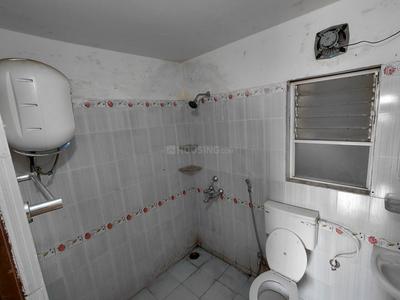 Bathroom Image of 1414 Sq.ft 3 BHK Apartment / Flat for rent in Acrux Realcon Acropolis, Gothapatna Bhubaneswar for Rs. 16000
