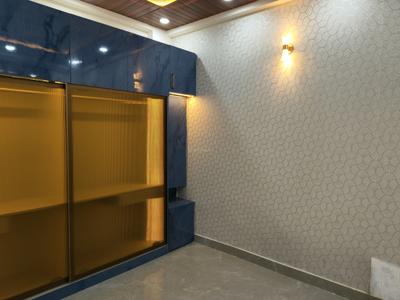 Bedroom Image of 1000 Sq.ft 2 BHK Builder Floor for sale in Indirapuram Ghaziabad for Rs. 7200000