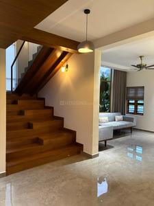Hall Image of 4000 Sq.ft 5 BHK Independent House for sale in Edappally Kochi for Rs. 38500000