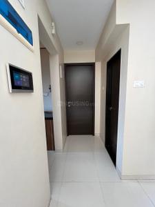 Hall Image of 725 Sq.ft 2 BHK Apartment / Flat for rent in Kasarvadavali Thane for Rs. 40000