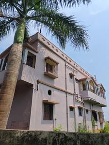 8 BHK Independent House