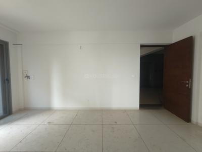 Living Room Image of 2095 Sq.ft 3.5 BHK Apartment / Flat for sale in Shivalik Sharda Harmony, University Area Ahmedabad for Rs. 17500000