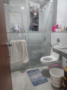 Bathroom Image of 975 Sq.ft 2 BHK Apartment / Flat for sale in Amanora Ascent Towers, Hadapsar Pune for Rs. 14300000
