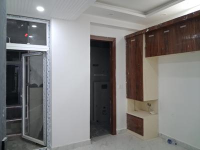Bedroom Image of 1550 Sq.ft 3 BHK Apartment / Flat for sale in Sector 72 Noida for Rs. 5800000