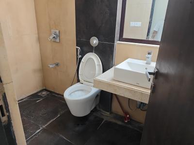 Image of 800 Sq.ft 2 BHK Apartment / Flat for rent in Lodha Splendora, Thane West, Thane for Rs. 27000