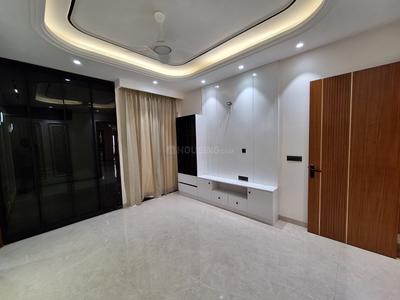 Bedroom Image of 2400 Sq.ft 4 BHK Builder Floor for sale in Ansal Versalia, Sector 67 Gurgaon for Rs. 33000000
