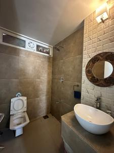 Bathroom Image of 1300 Sq.ft 3 BHK Apartment / Flat for sale in Amardeep Shreemay, Akota Vadodara for Rs. 11500000