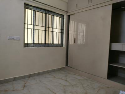 Bedroom Image of 650 Sq.ft 2 BHK Apartment / Flat for rent in Munnekollal Bengaluru for Rs. 25000