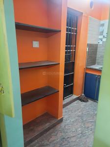 Kitchen Image of 800 Sq.ft 2 BHK Builder Floor for rent in Red Hills Chennai for Rs. 9000