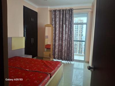 Bedroom Image of 1200 Sq.ft 3 BHK Apartment / Flat for sale in Amrapali Empire, Crossings Republik Ghaziabad for Rs. 9000000