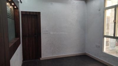 Bedroom Image of 1100 Sq.ft 3 BHK Builder Floor for rent in Indirapuram Ghaziabad for Rs. 29000