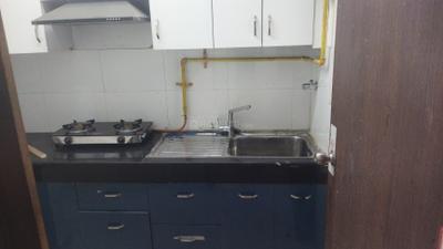 Kitchen Image of 977 Sq.ft 2 BHK Apartment / Flat for rent in Gagan Vihar Ghaziabad for Rs. 12000