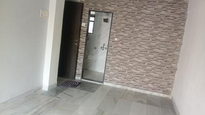 Bedroom Image of 575 Sq.ft 1 BHK Apartment / Flat for rent in Highway Park, Kandivali East Mumbai for Rs. 35000