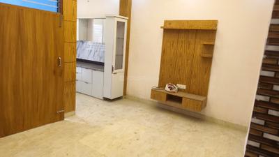 Living Room Image of 1900 Sq.ft 4 BHK Duplex for sale in Pallavpuram Meerut for Rs. 6200000