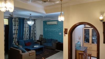 Living Room Image of 1750 Sq.ft 3.5 BHK Apartment / Flat for rent in Pathik Vihar, Sector 62 Noida for Rs. 35000