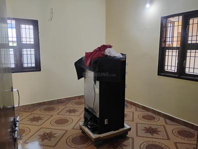 Bedroom Image of 850 Sq.ft 2 BHK Independent House for rent in Medavakkam Chennai for Rs. 20000