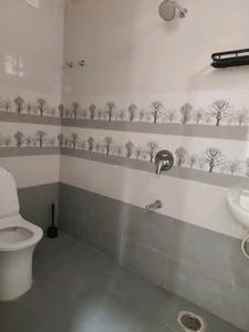 Bedroom Two Image of 1900 Sq.ft 3 BHK Apartment / Flat for rent in Kondapur Hyderabad for Rs. 40000