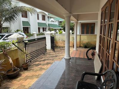 Balcony Image of 2300 Sq.ft 4 BHK Villa for sale in Cheranalloor Kochi for Rs. 12500000