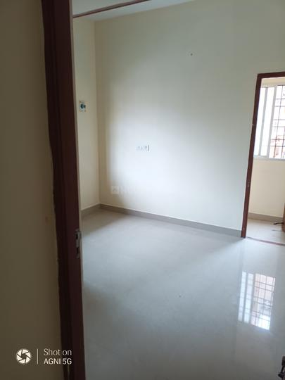Amudha chandran Apartment Main Image 1