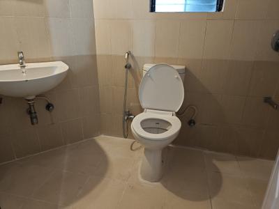 Image of 1014 Sq.ft 2 BHK Apartment / Flat for rent in Kumar Kruti, Kalyani Nagar, Pune for Rs. 40000