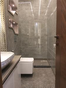 Common Bathroom Image of 1125 Sq.ft 3 BHK Builder Floor for sale in Vikaspuri New Delhi for Rs. 21000000
