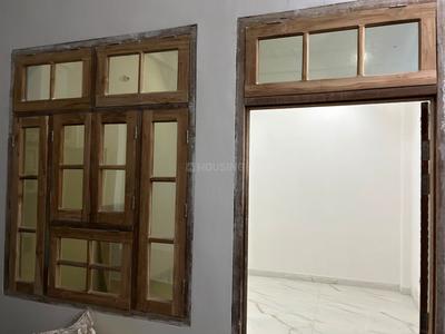 Bedroom Image of 800 Sq.ft 2 BHK Independent House for rent in Rajajipuram Lucknow for Rs. 8500