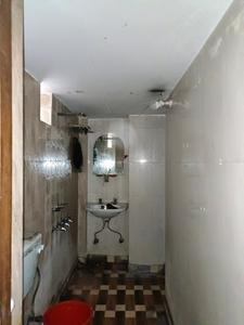 Common Bathroom Image of 880 Sq.ft 7 BHK Independent House for sale in Narela New Delhi for Rs. 6500000