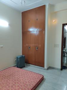 Bedroom Image of 2200 Sq.ft 3.5 BHK Builder Floor for rent in Sector 46 Noida for Rs. 42000
