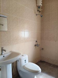 Bathroom Image of 3400 Sq.ft 4 BHK Villa for sale in Kakkanad Kochi for Rs. 22500000