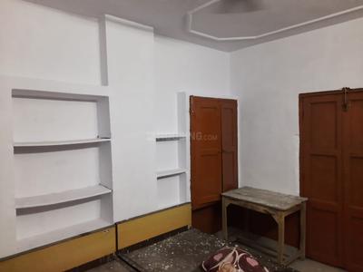 Bedroom Image of 150 Sq.ft 1 RK Apartment / Flat for rent in Hazratganj Lucknow for Rs. 5000
