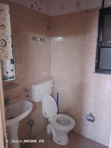 Bathroom Image of 1100 Sq.ft 3 BHK Apartment / Flat for rent in Mansarovar Extension Jaipur for Rs. 20000